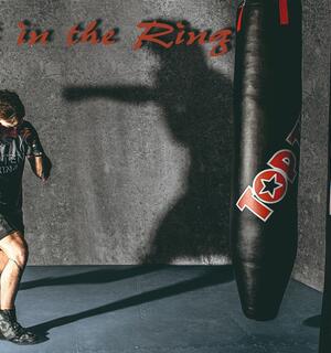 Плакат “Get in the Ring” – TOP TEN