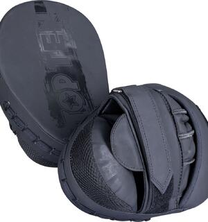 Лапи “Power Ink Black'n'Black” – TOP TEN